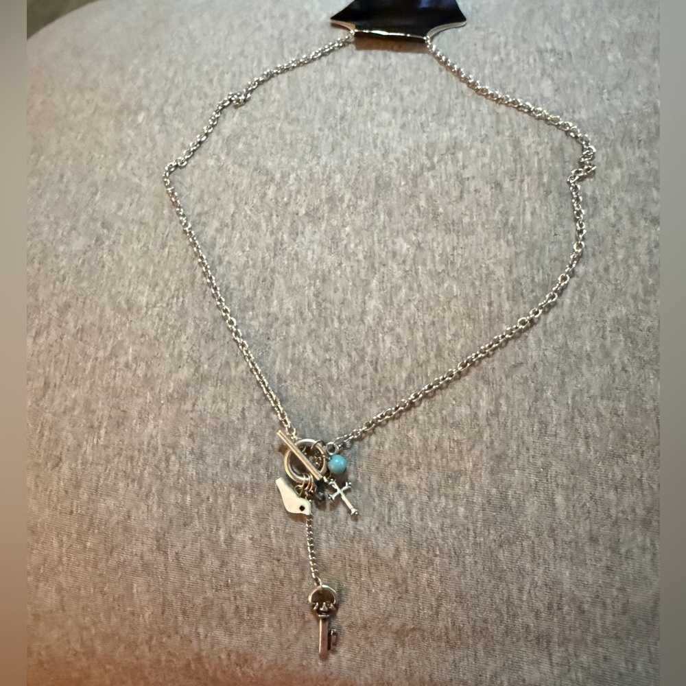 Silver Charm Dove Cross Key Necklace NWT - Picture 4 of 4